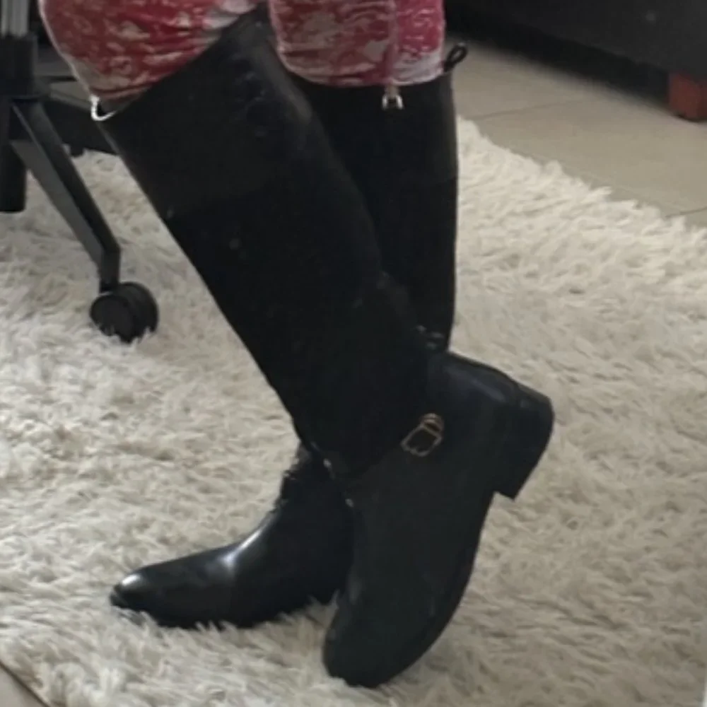 Tory Burch Pebbled 2 Tone Leather Black Riding Boots (EUC) Sz 8
